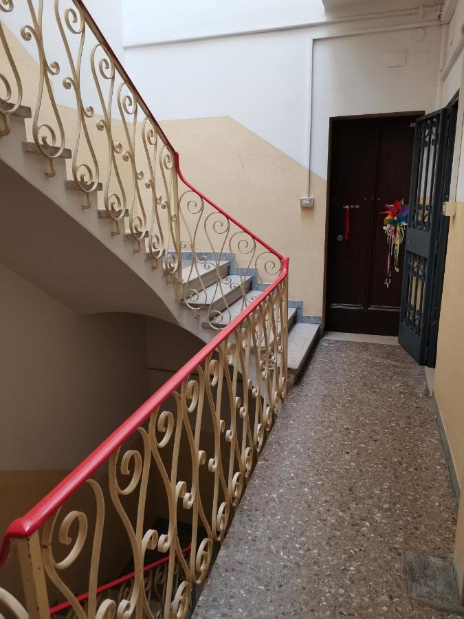 Mazzini Malpighi Apartment Болонья Екстер'єр фото